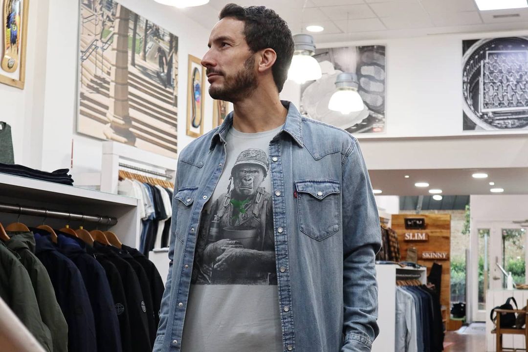 Dirty Velvet T-Shirt - Gorilla Warfare - Clothing by Dirty Velvet