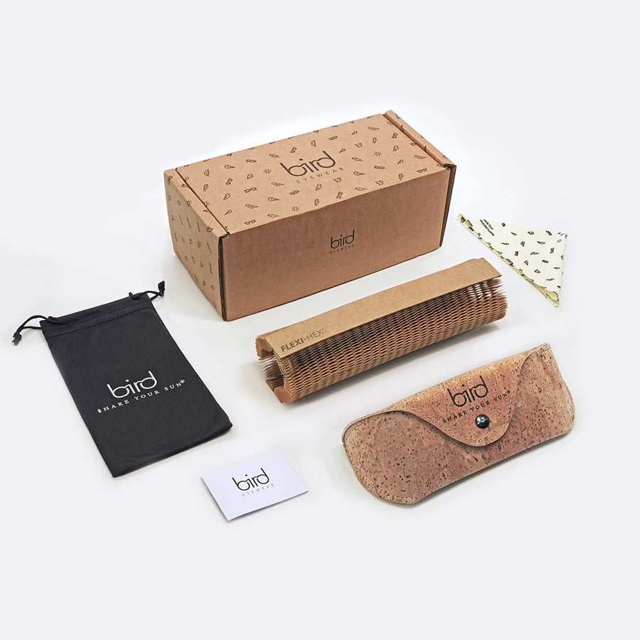 eco friendly packaging with glasses cases and pouch